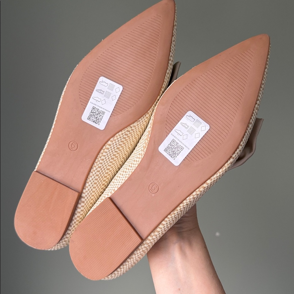 ASOS Design Lake bow pointed ballet flats woven raffia texture decorative bow - Picture 3 of 14